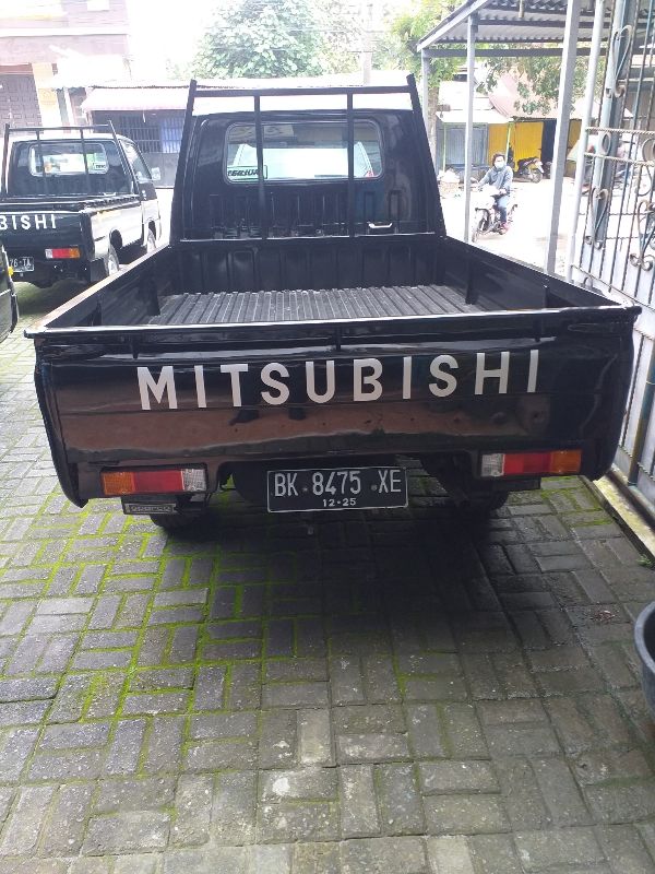 2014 Mitsubishi L300  Pick Up MT Pick Up MT tua