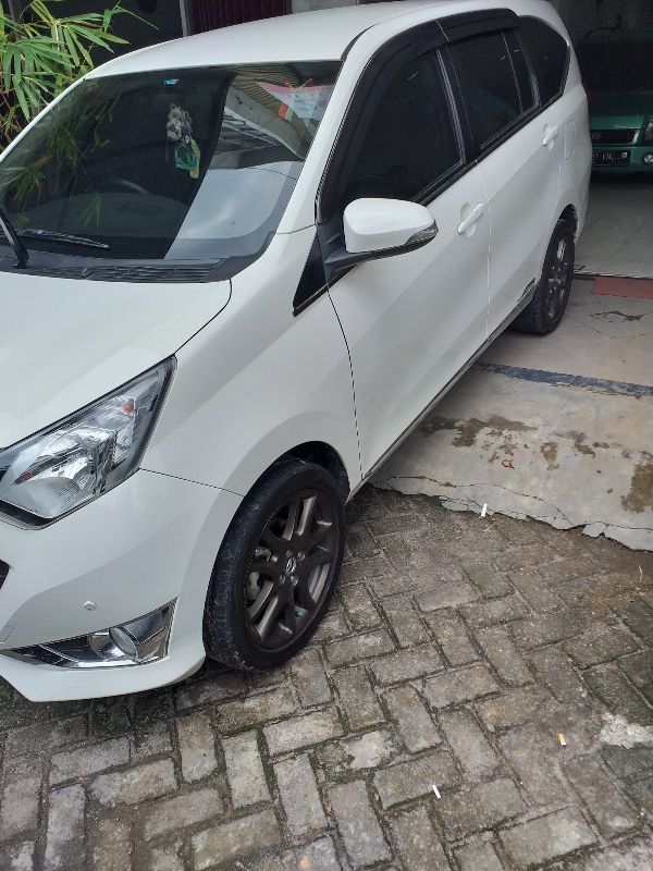 Dijual 2018 Daihatsu Sigra  1.2 R MT 1.2 R MT Bekas