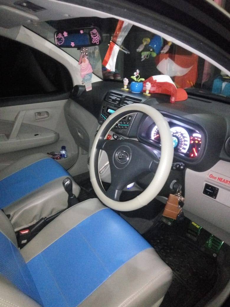 Dijual 2014 Daihatsu Sirion 1.3L D MT DELUXE 1.3L D MT DELUXE Bekas
