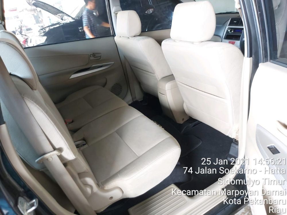 Old 2015 Daihatsu Xenia  R 1.3L MT DELUXE R 1.3L MT DELUXE