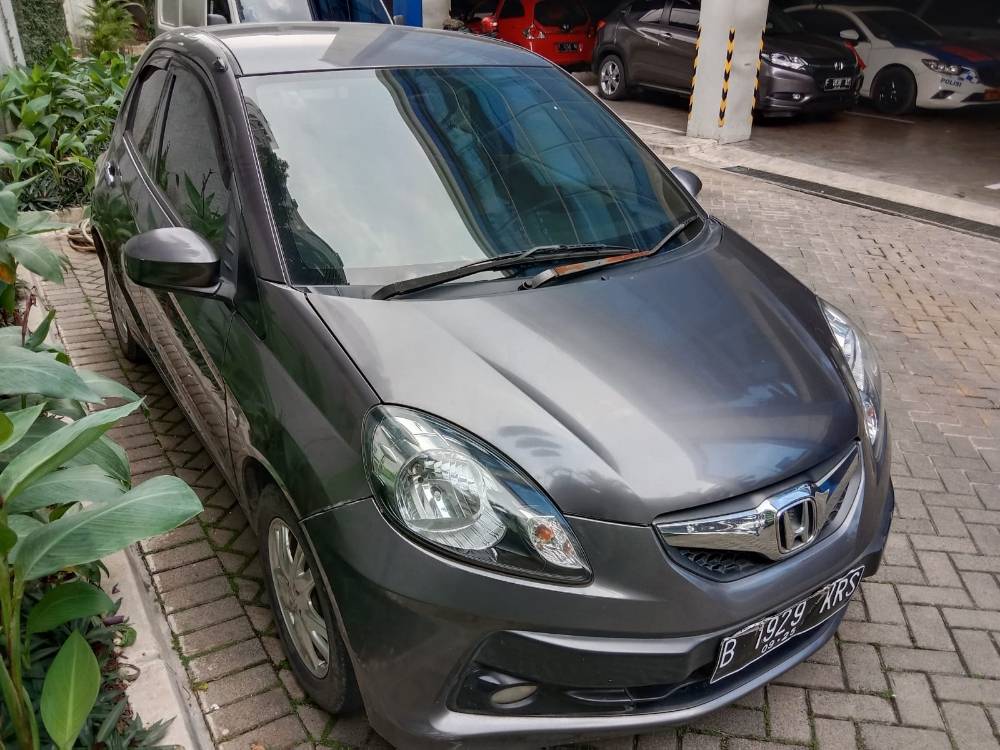 Beli mobil bekas