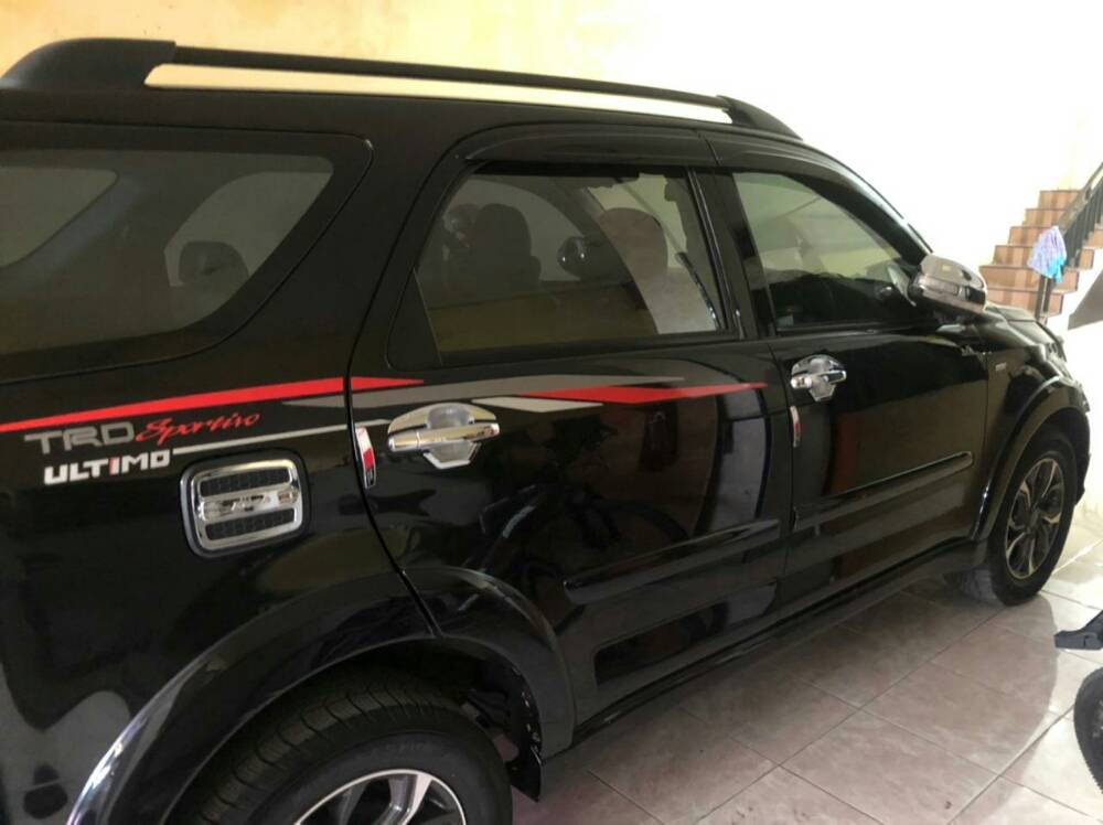 Dijual 2016 Toyota Rush S TRD SPORTIVO 1.5L AT S TRD SPORTIVO 1.5L AT Bekas