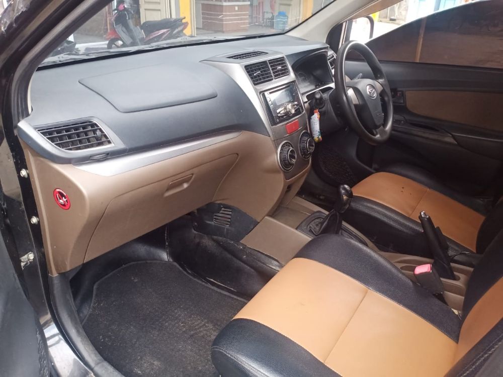 Used 2016 Daihatsu Grand Xenia 1.3 R MT 1.3 R MT for sale