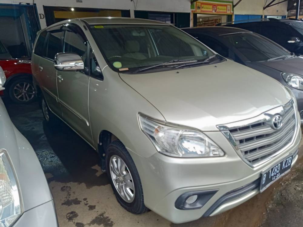 Dijual 2013 Toyota New Innova G BENSIN 2.0L AT G BENSIN 2.0L AT Bekas