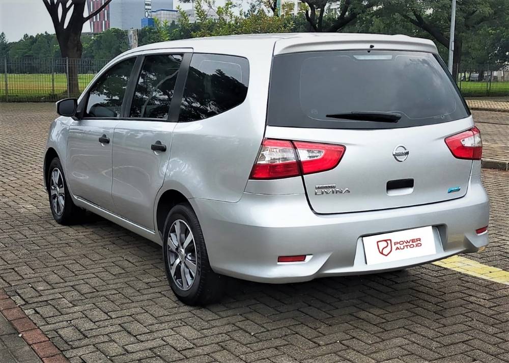 Used 2016 Nissan Grand Livina 1.5 SV MT 1.5 SV MT for sale