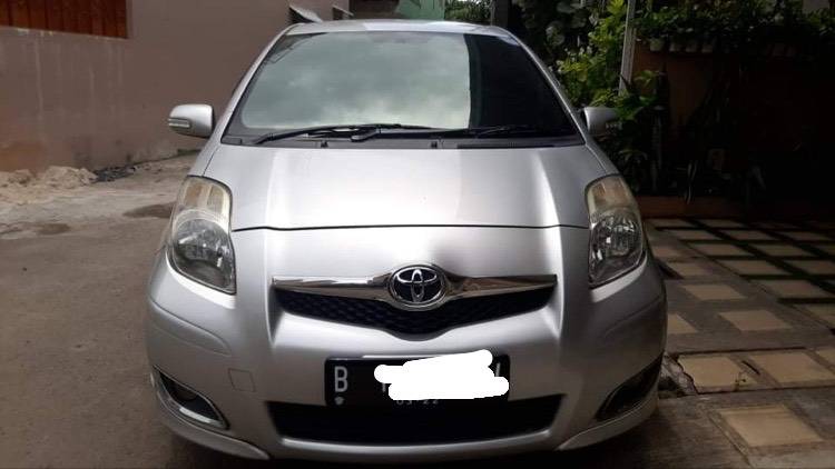 2011 Toyota Yaris  E MT E MT bekas