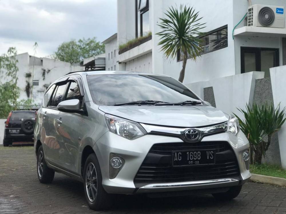 2017 Toyota Calya  G MT