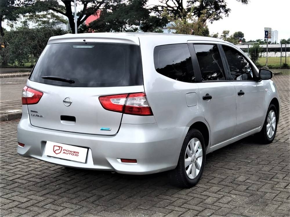 Used 2016 Nissan Grand Livina 1.5 SV MT 1.5 SV MT for sale