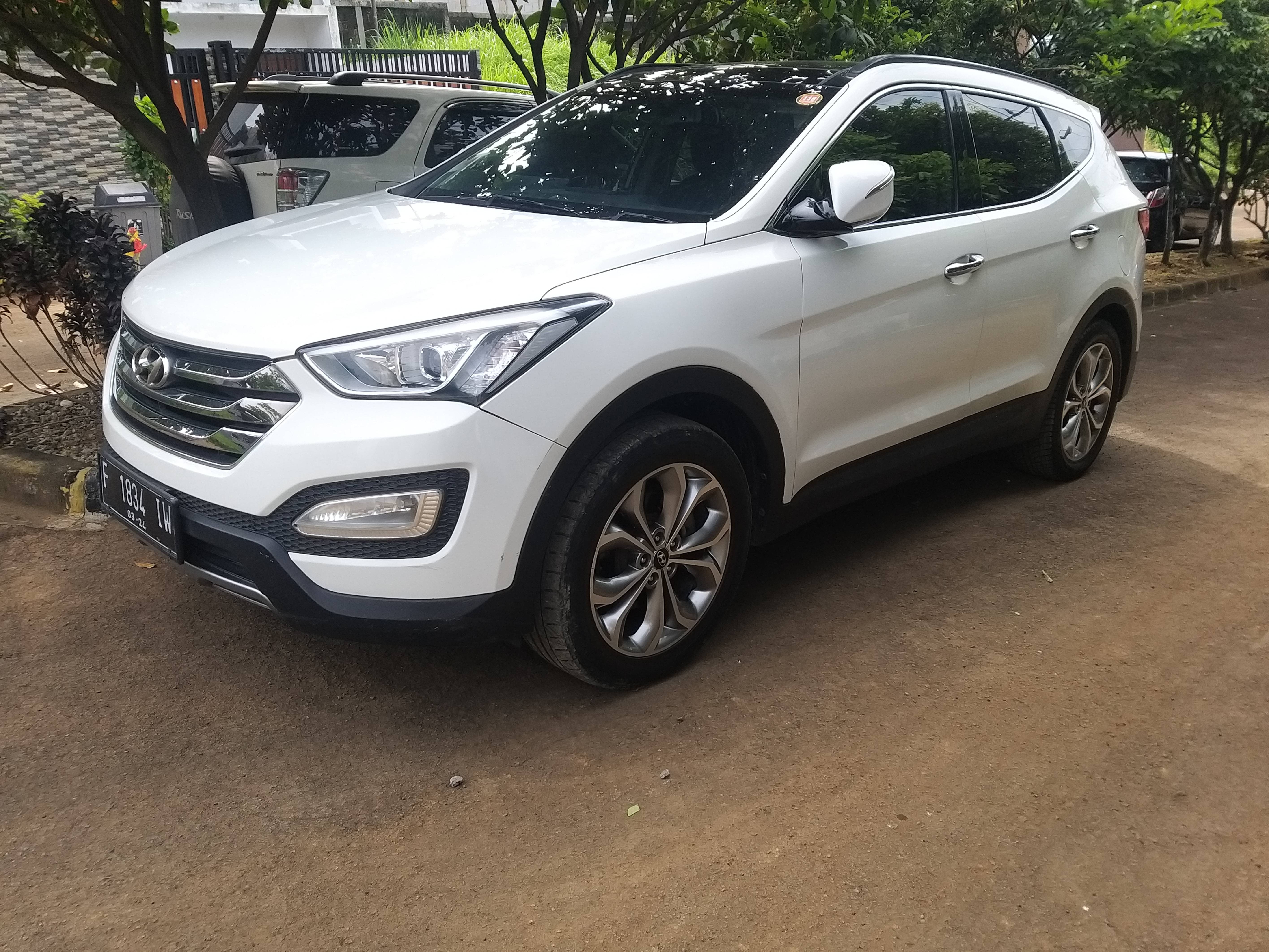 2012 Hyundai Santa Fe  2012 Hyundai Santa Fe