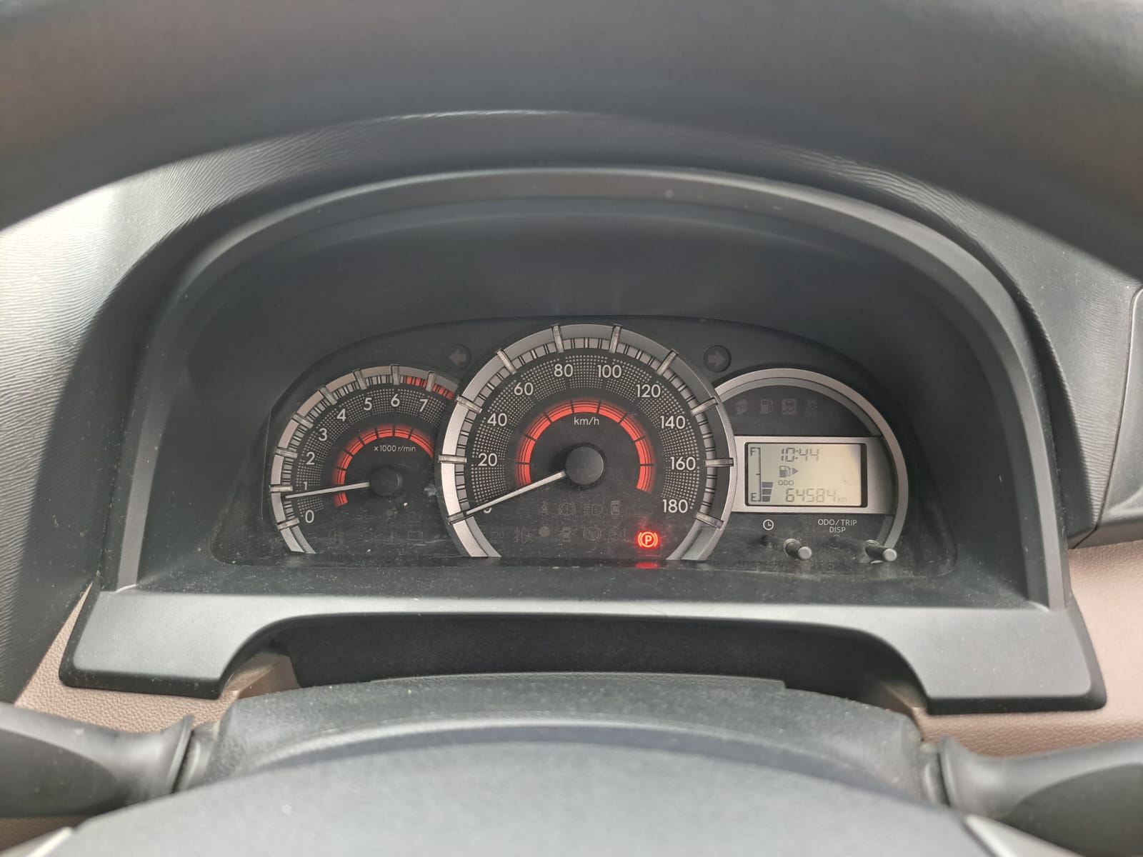 2016 Daihatsu Xenia 2016 Daihatsu Xenia