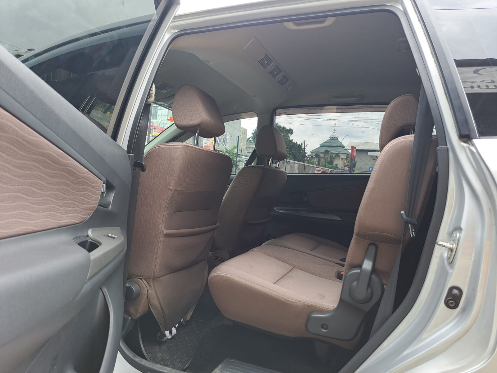 2016 Daihatsu Xenia 2016 Daihatsu Xenia