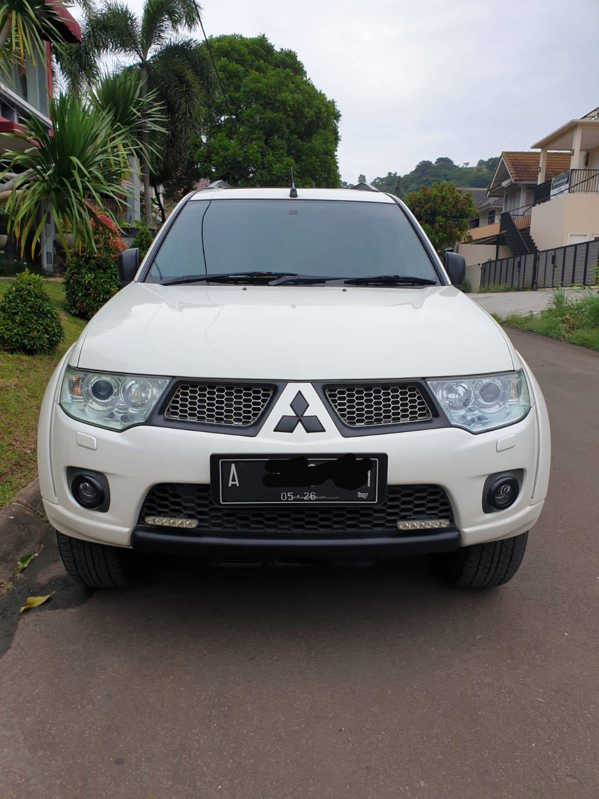 2012 Mitsubishi Pajero Sport Bekas 2012 Mitsubishi Pajero Sport Bekas