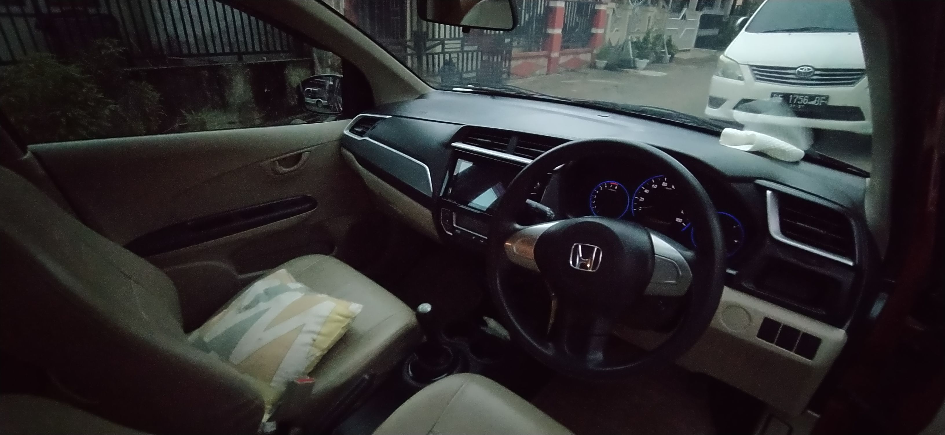 2017 Honda Mobilio 2017 Honda Mobilio