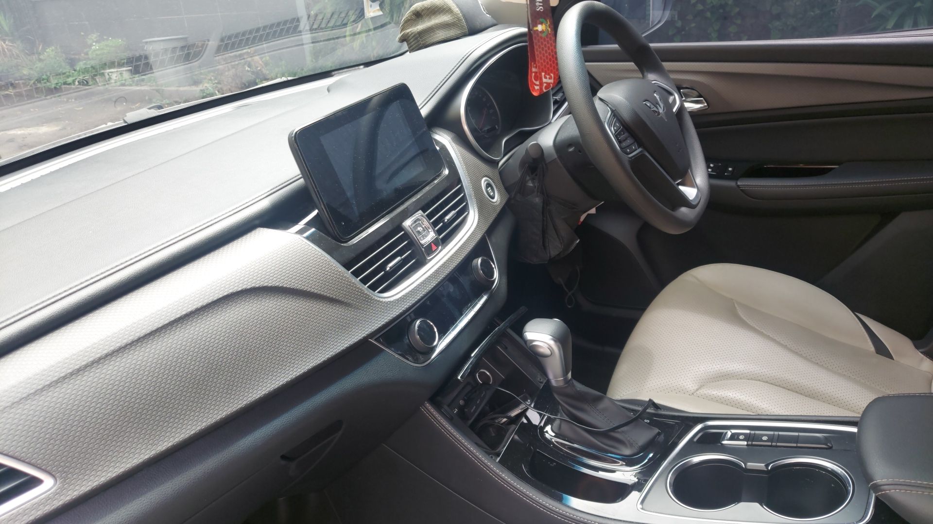Second Hand 2021 Wuling Cortez CT Second Hand 2021 Wuling Cortez CT