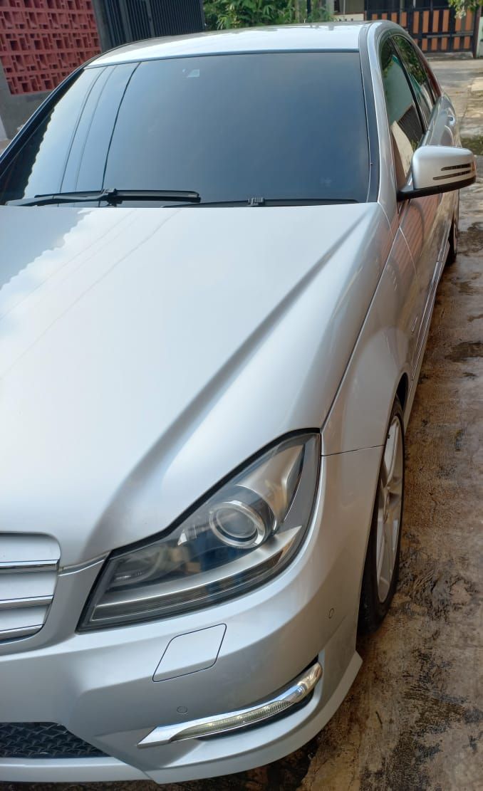 2011 Mercedes Benz C-Class Sedan 2011 Mercedes Benz C-Class Sedan