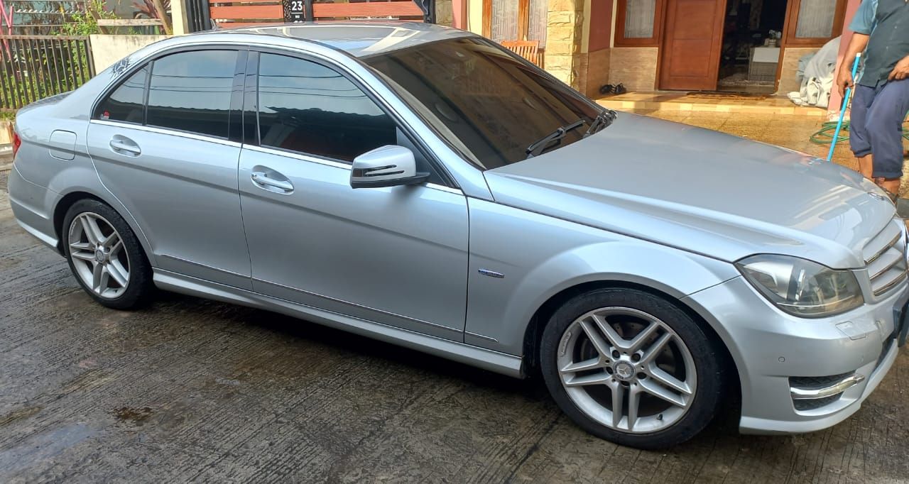 2011 Mercedes Benz C-Class Sedan 2011 Mercedes Benz C-Class Sedan