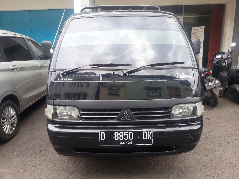 2010 Mitsubishi T120SS