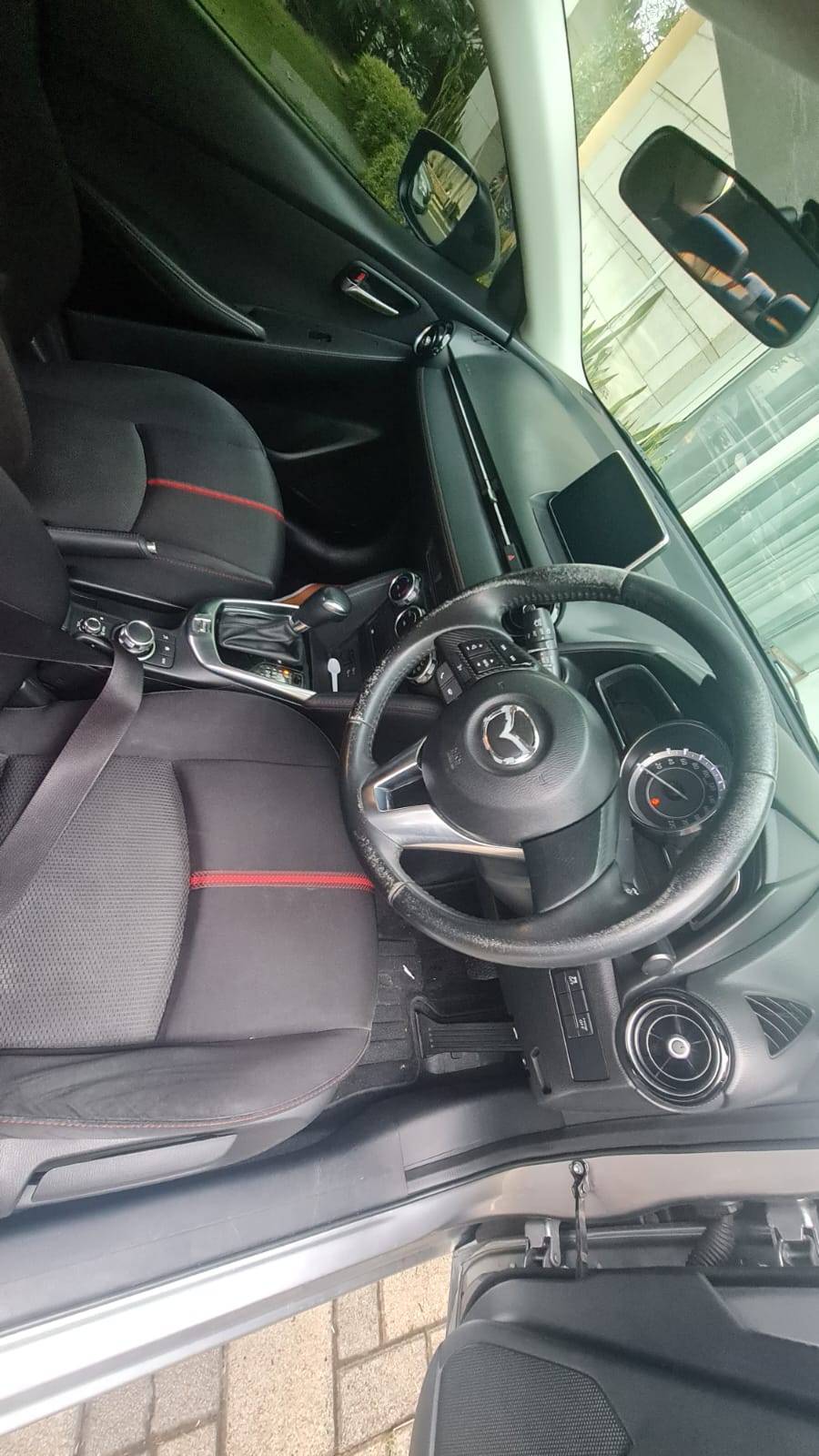2015 Mazda 2 2015 Mazda 2