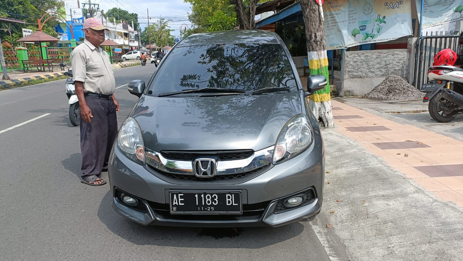 2014 Honda Mobilio Bekas 2014 Honda Mobilio Bekas