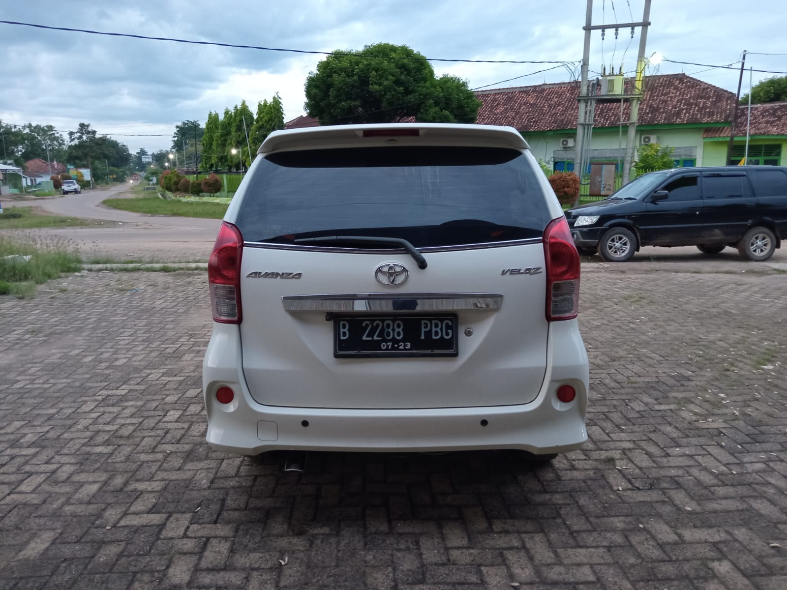 2013 Toyota Avanza Veloz 2013 Toyota Avanza Veloz