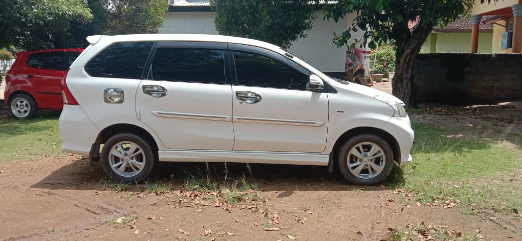 2013 Toyota Avanza Veloz 2013 Toyota Avanza Veloz
