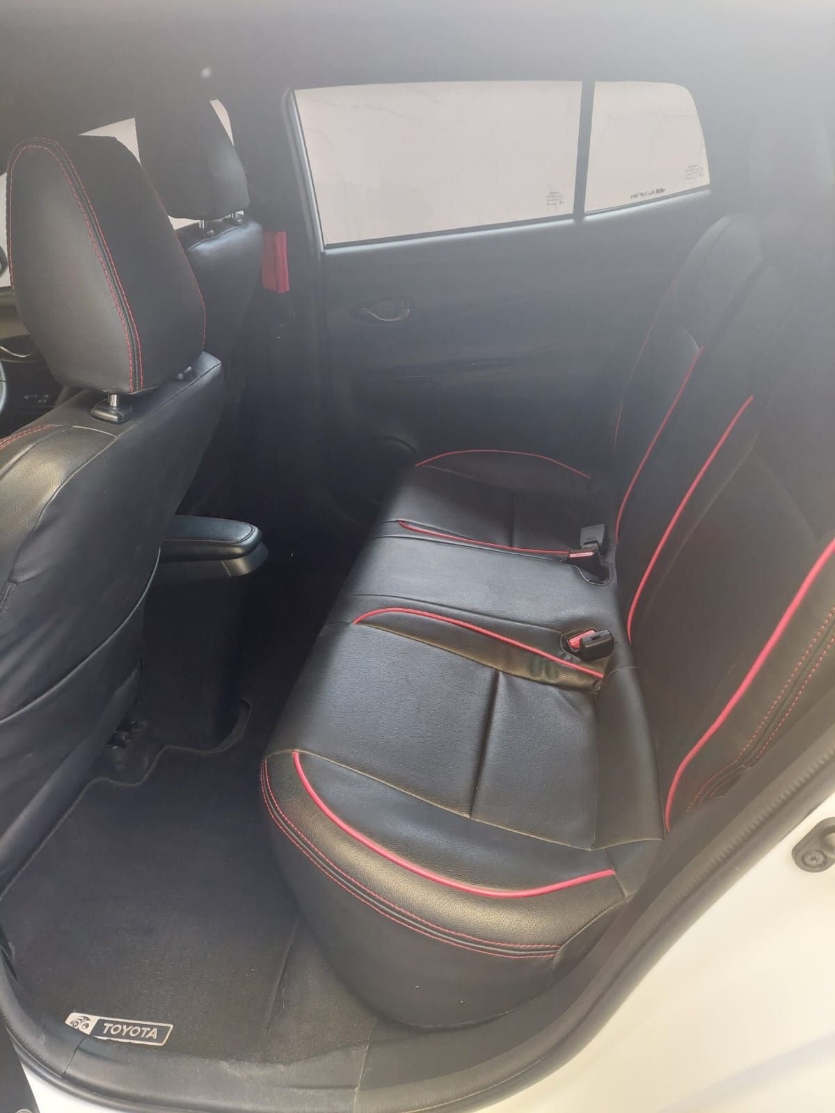 2021 Toyota Yaris 2021 Toyota Yaris