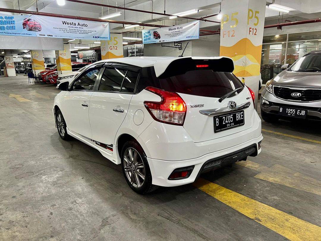 2016 Toyota Yaris 2016 Toyota Yaris