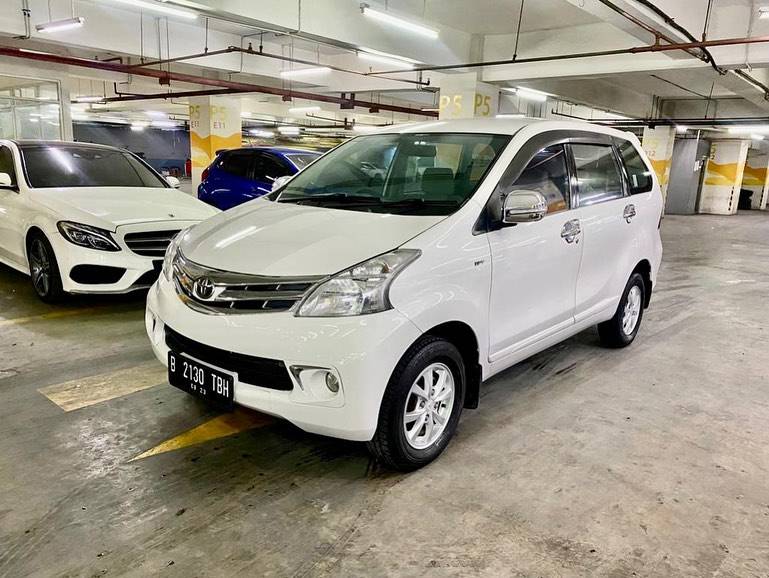 2015 Toyota Avanza G 1.3L AT 2015 Toyota Avanza G 1.3L AT