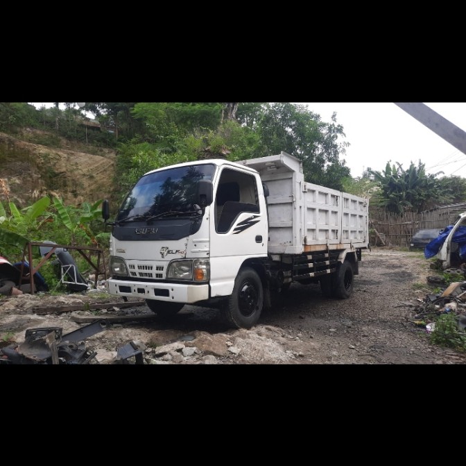 2011 Isuzu Traga 2011 Isuzu Traga