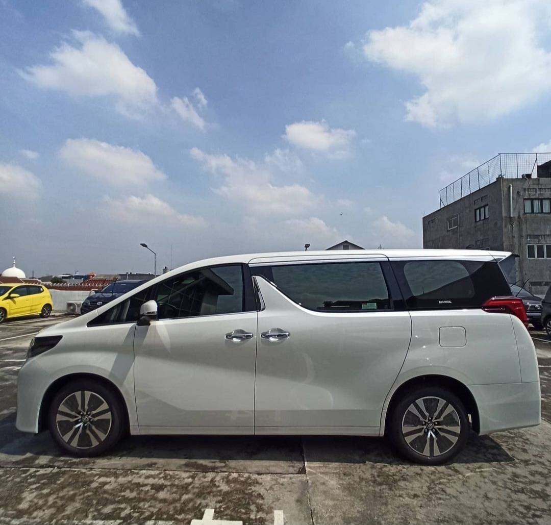 2022 Toyota Alphard 2022 Toyota Alphard
