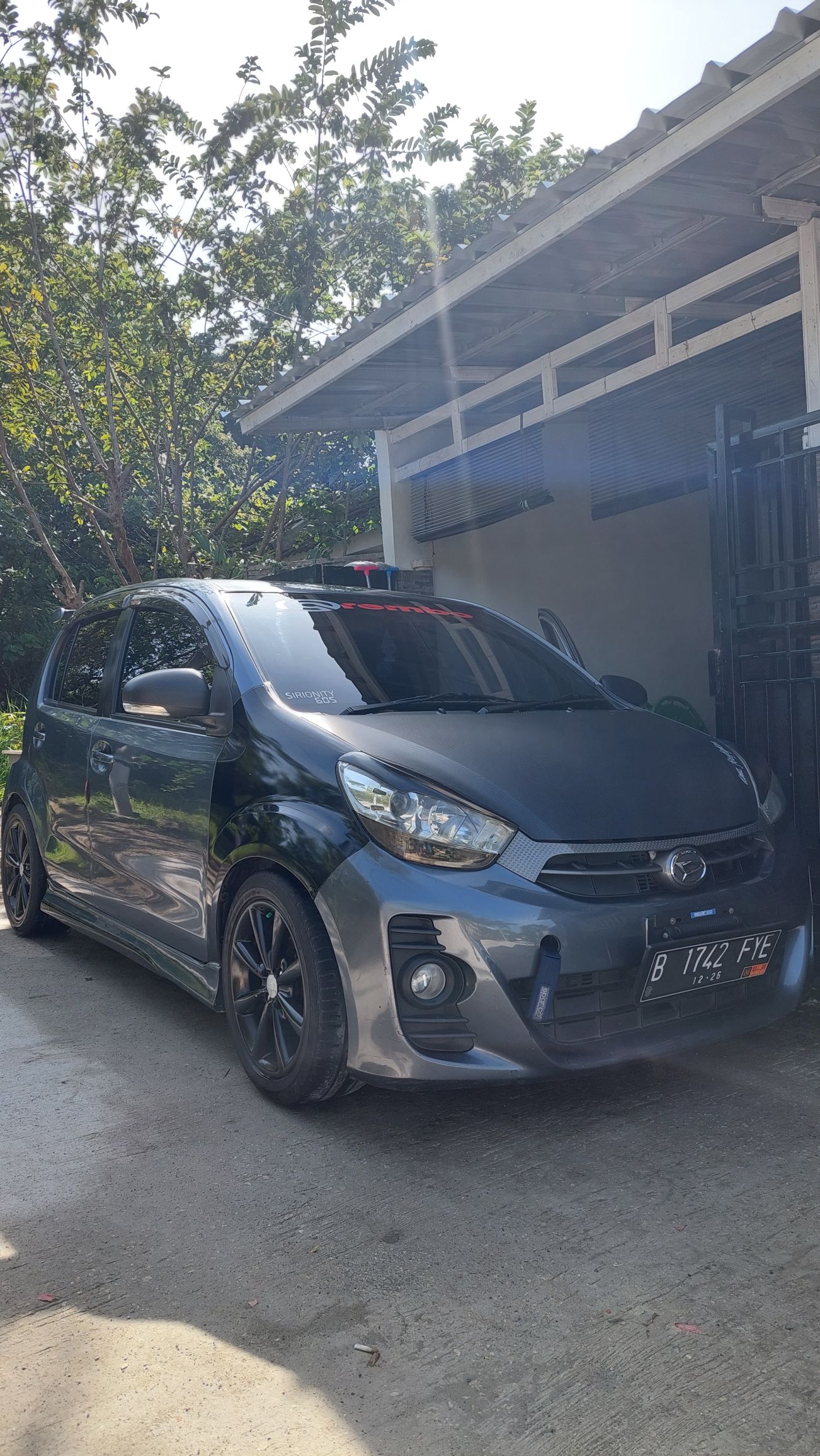 2012 Daihatsu Sirion 2012 Daihatsu Sirion
