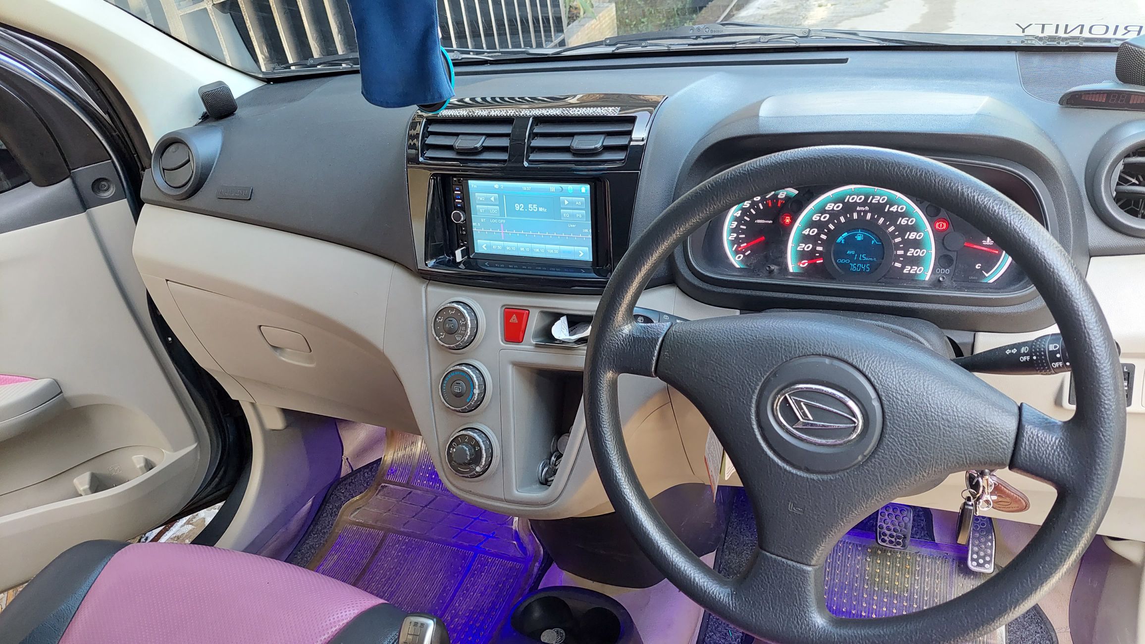 2012 Daihatsu Sirion 2012 Daihatsu Sirion