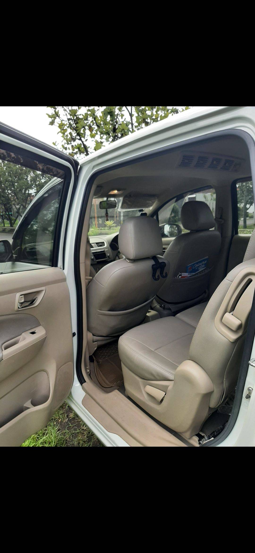 2013 Suzuki Ertiga GX MT GX MT tua
