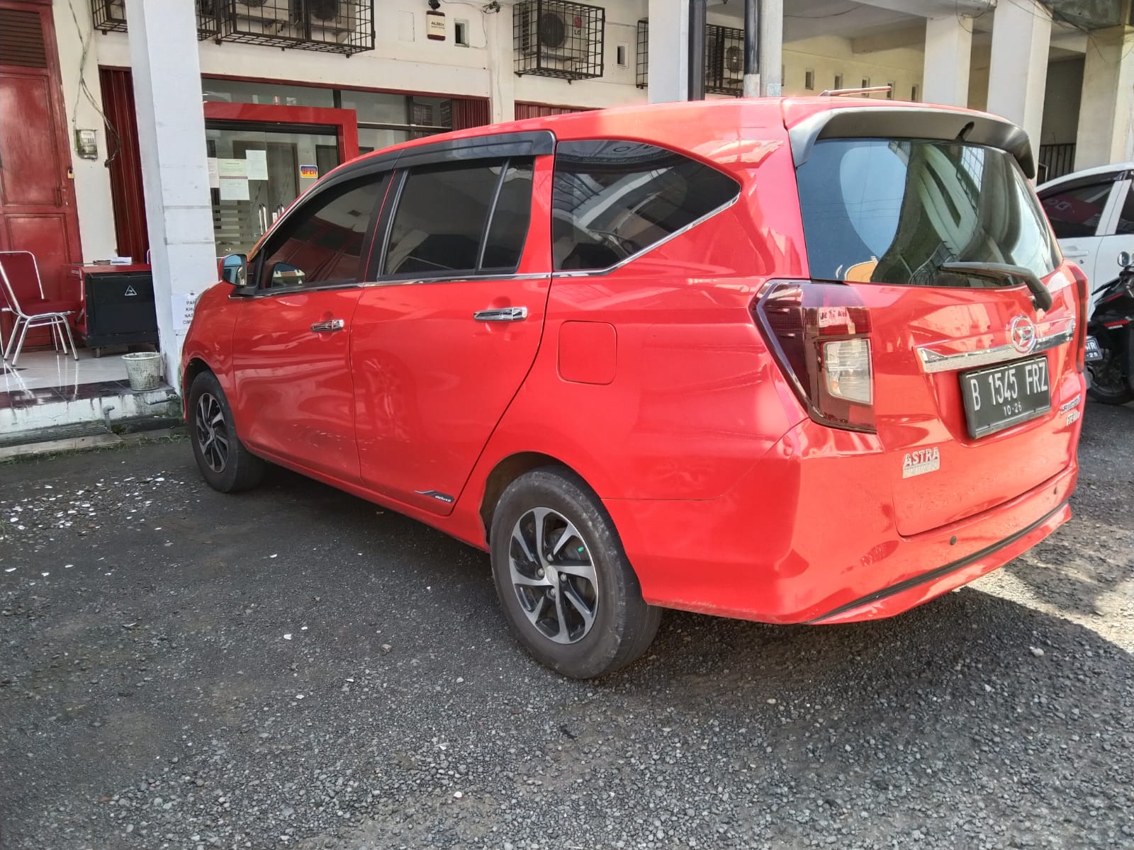 2016 Daihatsu Sigra 1.2 X MT 2016 Daihatsu Sigra 1.2 X MT