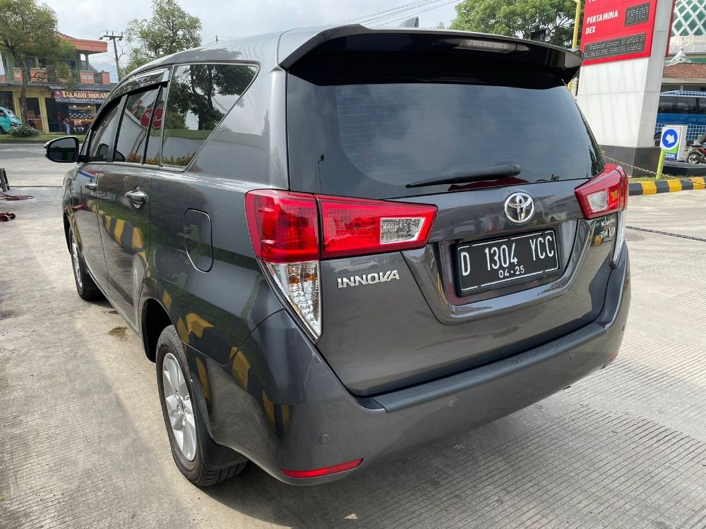 2020 Toyota Kijang Innova 2.5 V AT DIESEL 2.5 V AT DIESEL tua