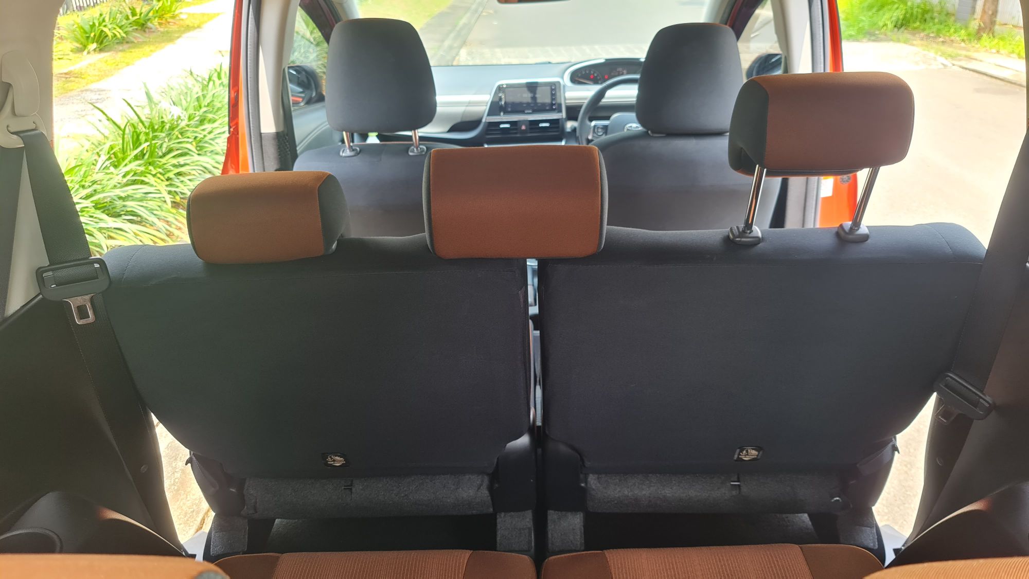 2017 Toyota Sienta 2017 Toyota Sienta