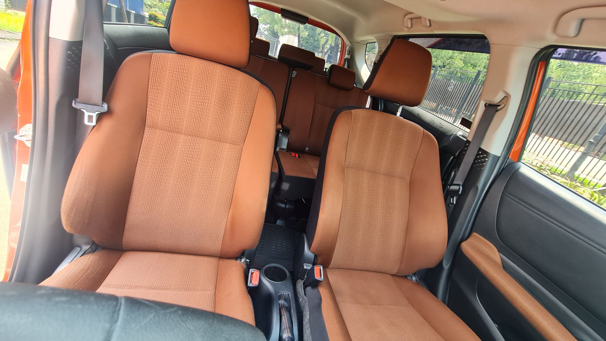2017 Toyota Sienta 2017 Toyota Sienta