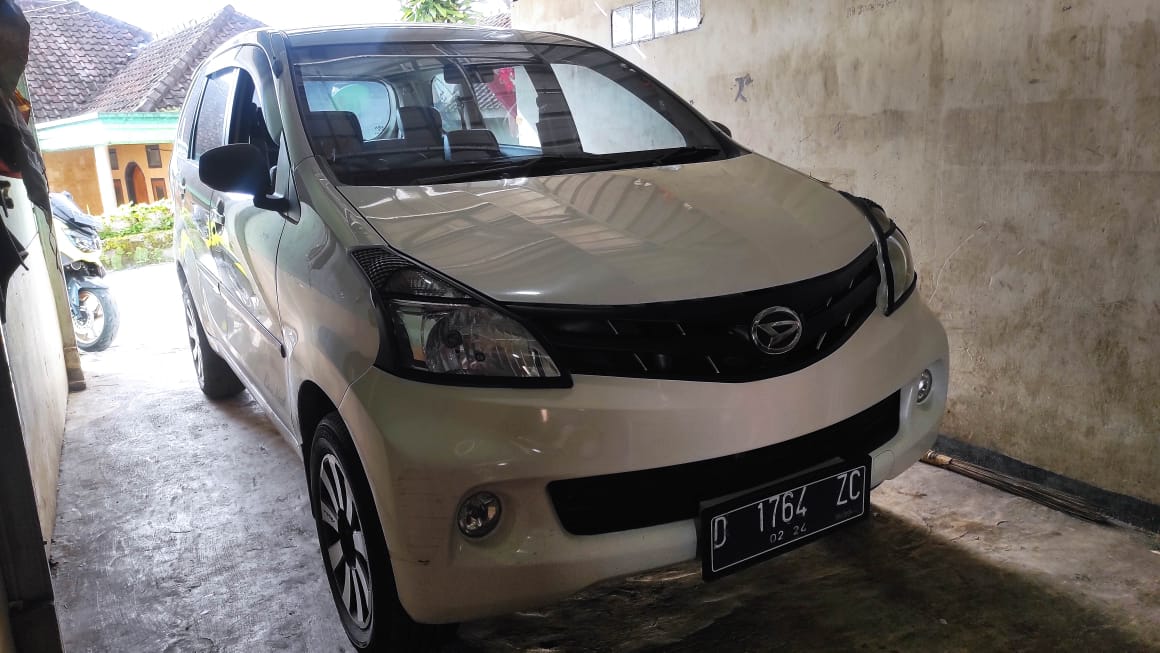 Second Hand 2014 Daihatsu Xenia 1.3 X MT Second Hand 2014 Daihatsu Xenia 1.3 X MT