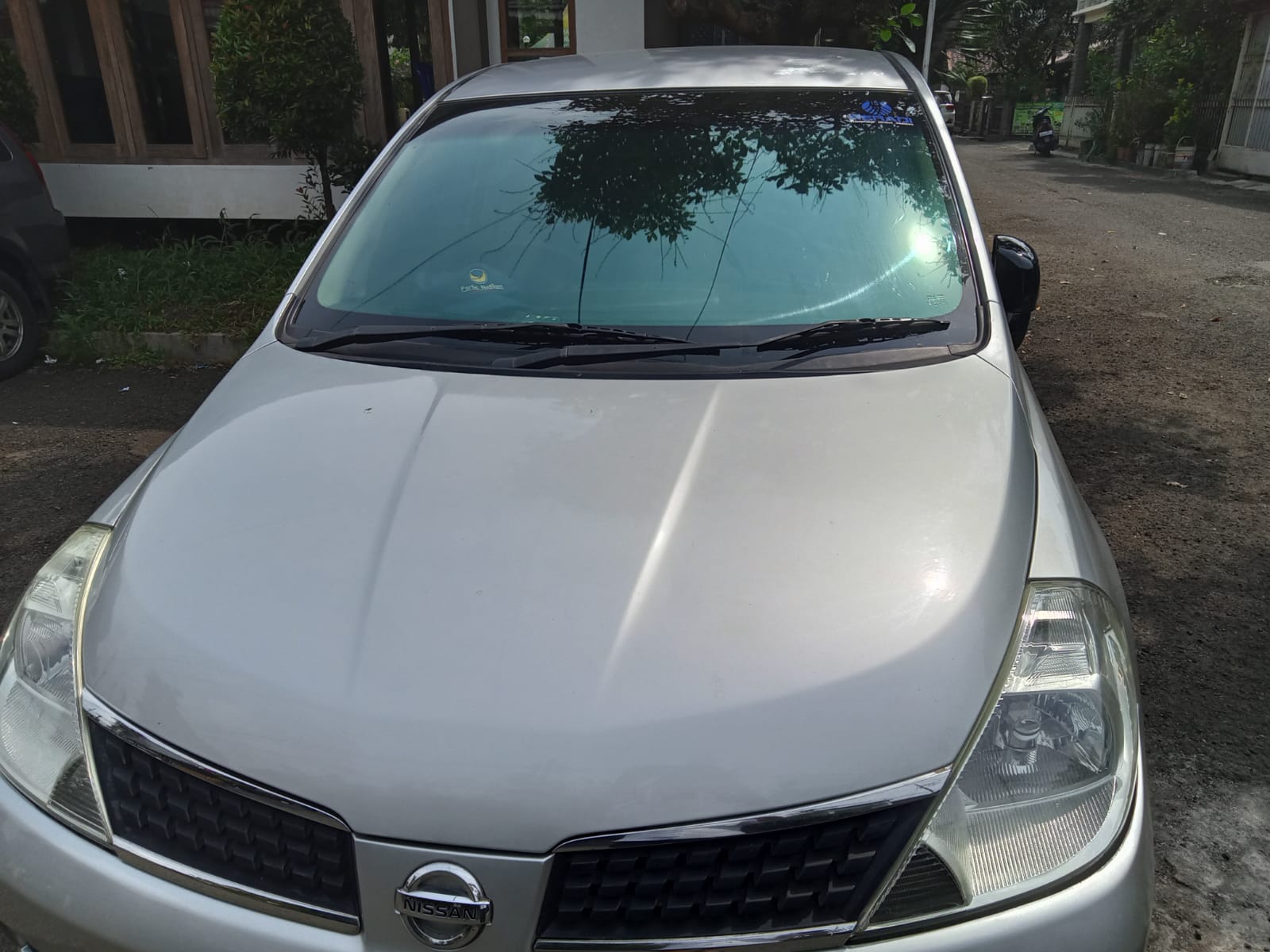 2007 Nissan Latio Sedan 2007 Nissan Latio Sedan