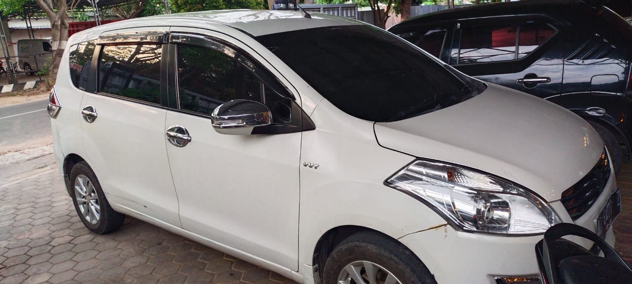 2012 Suzuki Ertiga  2012 Suzuki Ertiga