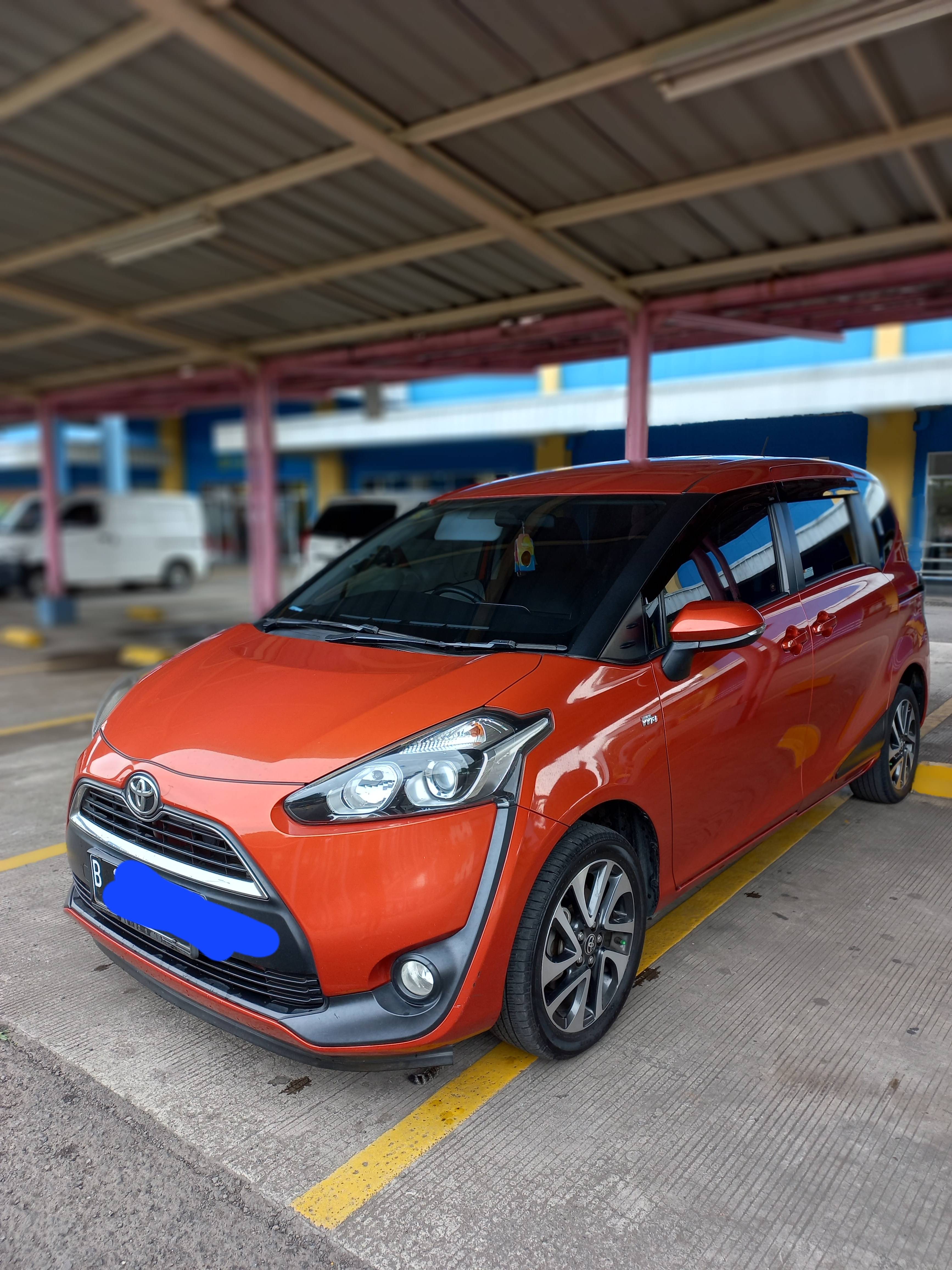2017 Toyota Sienta 2017 Toyota Sienta