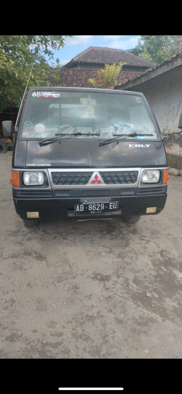 2016 Mitsubishi L300 Bekas 2016 Mitsubishi L300 Bekas