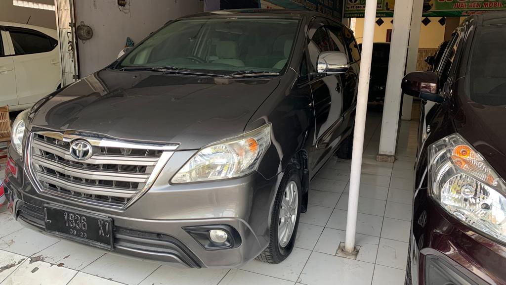 2013 Toyota Kijang Innova 2013 Toyota Kijang Innova