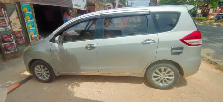 2012 Suzuki Ertiga  DX 1.4 M/T 2012 Suzuki Ertiga  DX 1.4 M/T