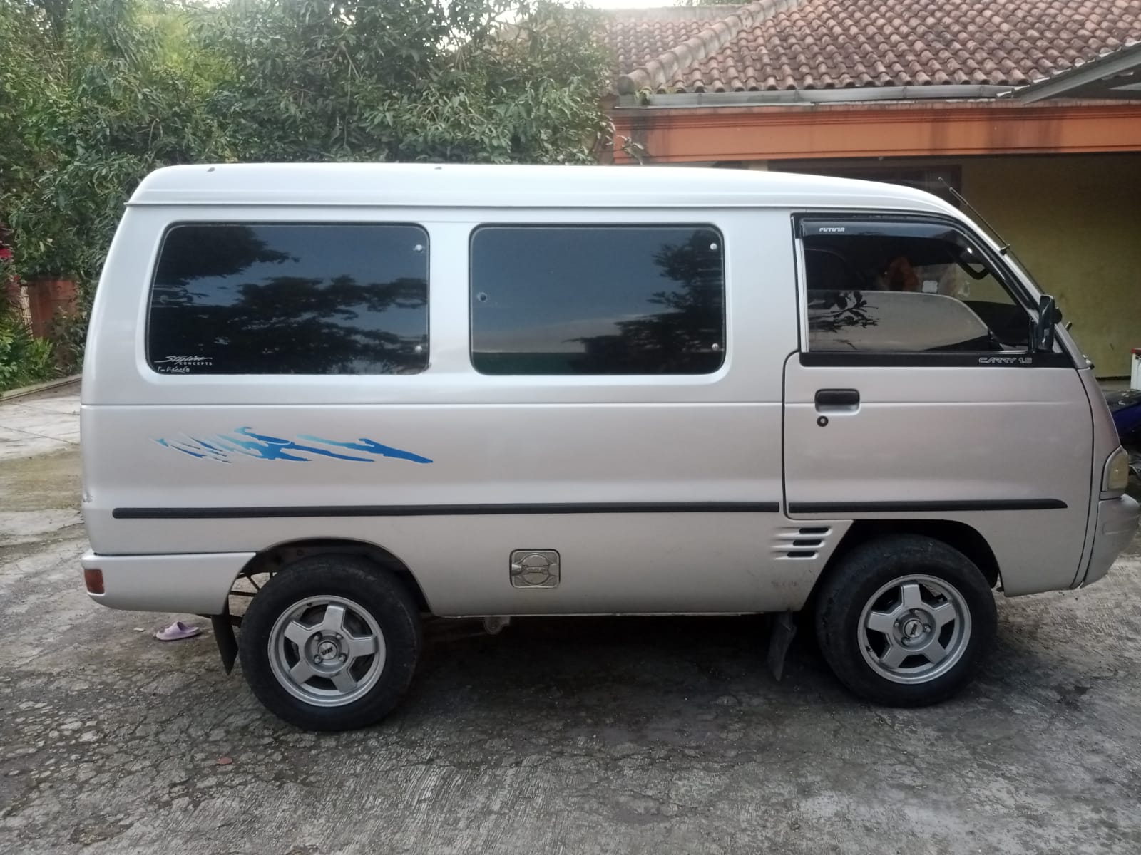 2023 Suzuki Futura 2023 Suzuki Futura