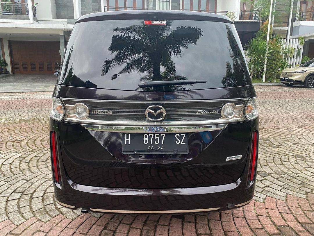 2013 Mazda Biante 2013 Mazda Biante