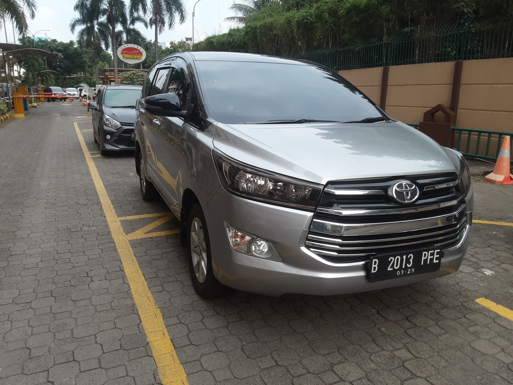 2018 Toyota Kijang Innova 2018 Toyota Kijang Innova
