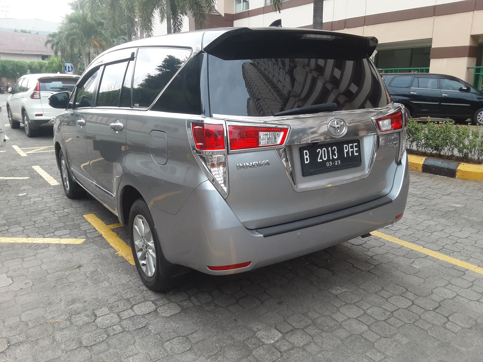 2018 Toyota Kijang Innova 2018 Toyota Kijang Innova