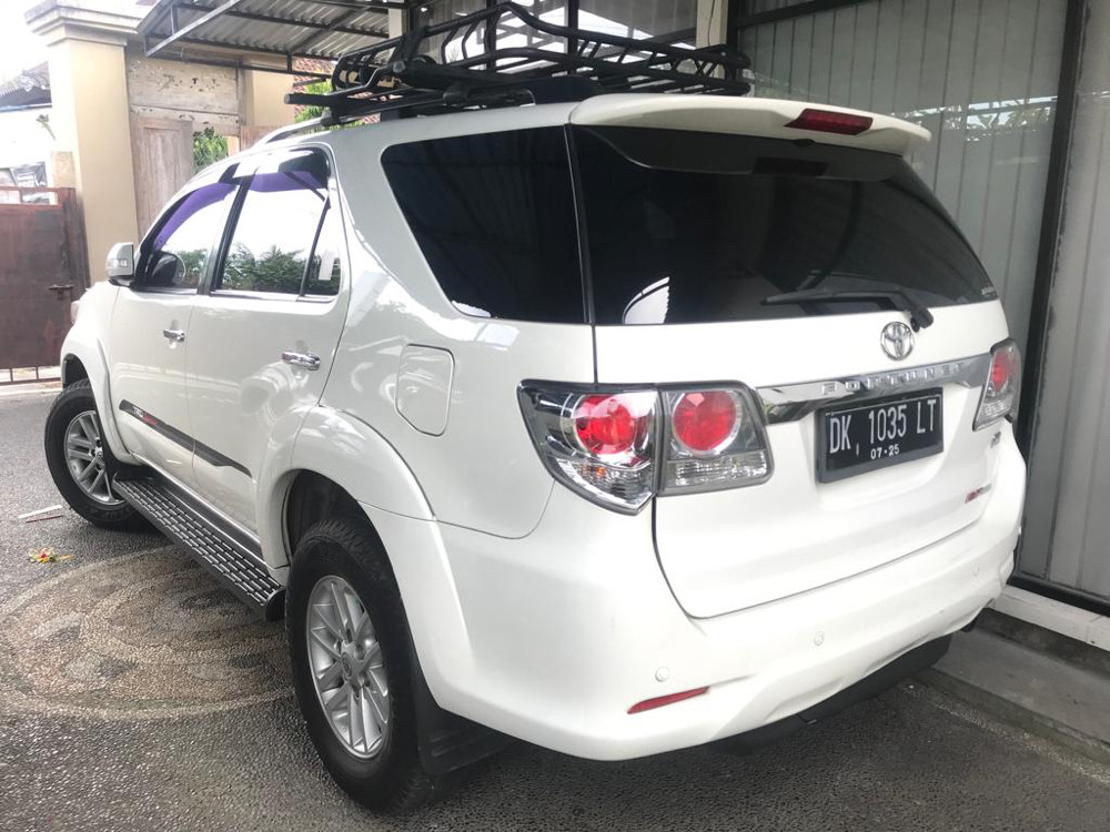 2013 Toyota Fortuner  2013 Toyota Fortuner