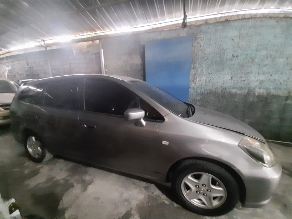 2005 Honda Stream 2005 Honda Stream